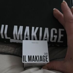 IL MAKIAGE Power Redo Black and White Set